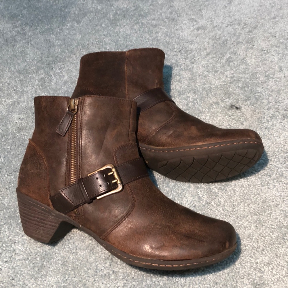 Soft Spots Women's •Saffron• Bootie - Brown - 8.5M